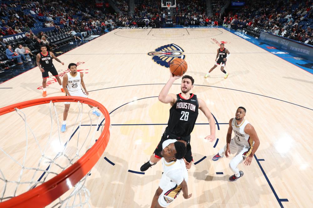 状态出色！杰伦-布朗三节15中7拿下24分3板5助 正负值+24.