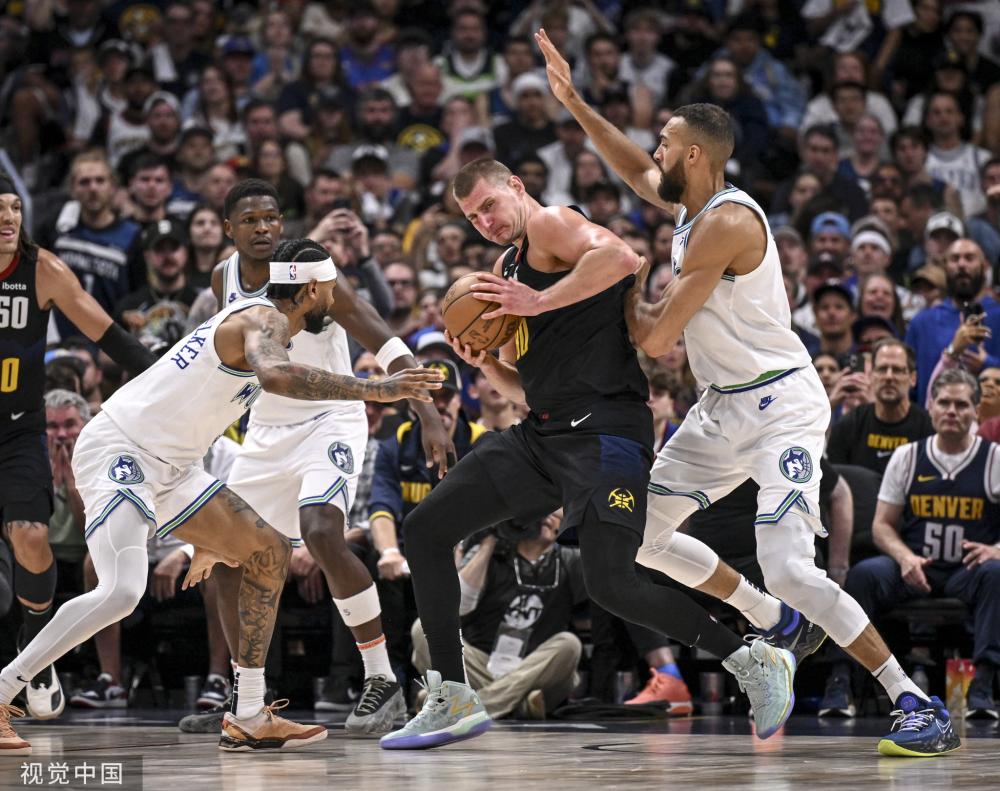 后时展现出 后时展现出