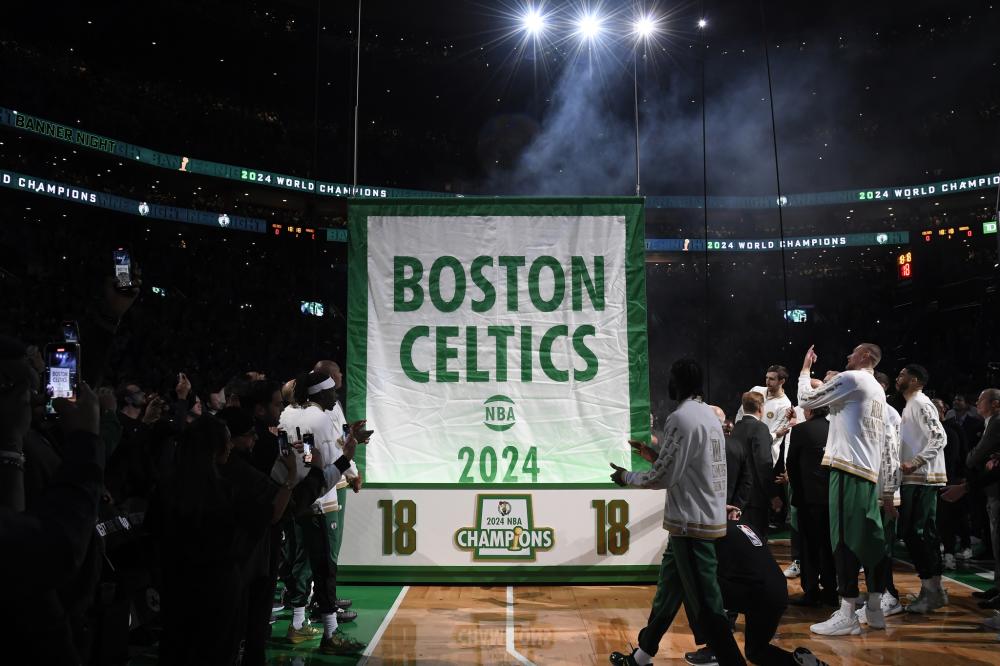 高效！文班亚马半场替补11分钟9中6拿到14分5板（效率爆棚！文班亚马替补半场11分钟9投6中砍下14分5板）